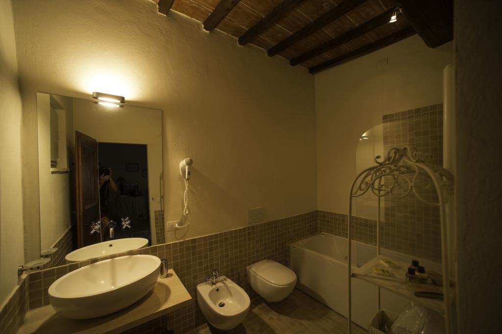 Tenuta Santo Pietro *